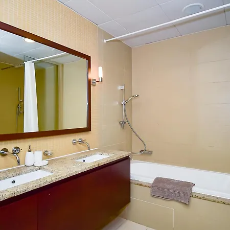 Luxury Escapes - Ocean-View Retreat 1-Bedroom Apartment At Tiara Residence Palm Dubai Exterior photo